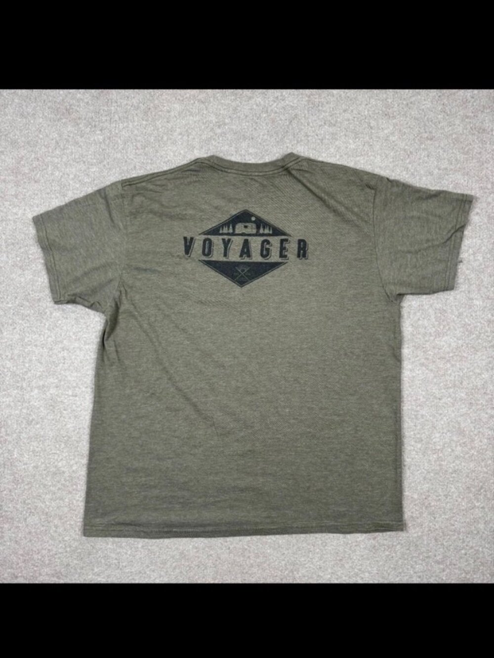 Voyager Men's Shirt Green XL Short Sleeve Logo Emblem Lightweight Casual Adults